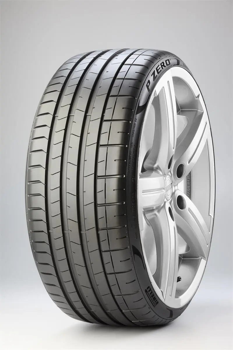 Pirelli P-ZERO 245/35R20 95Y